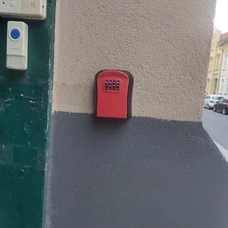 Mit Garten In Zentrum *